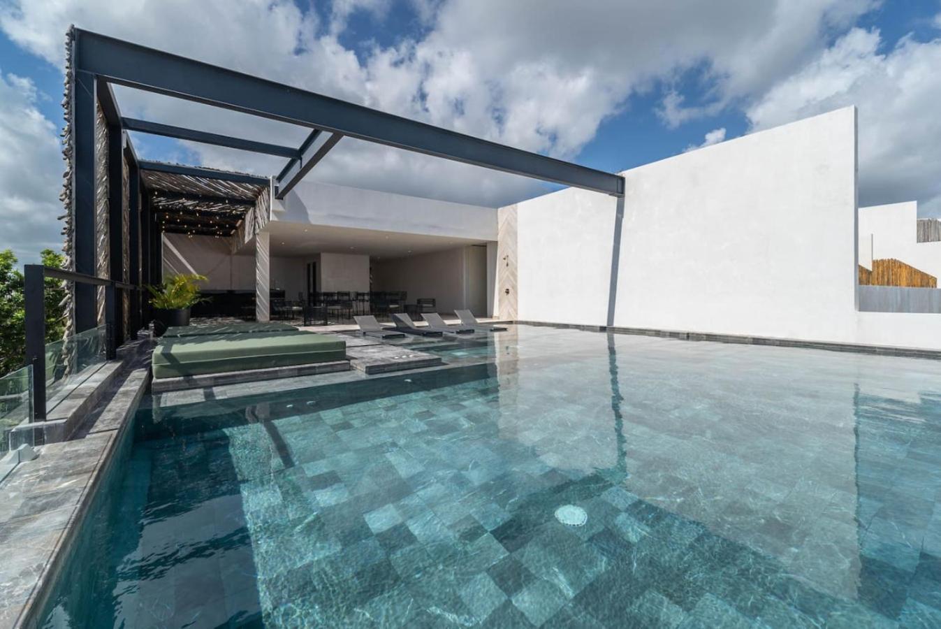 Holiday home Lux 2br W Rooftop Pool And Close To Tulum