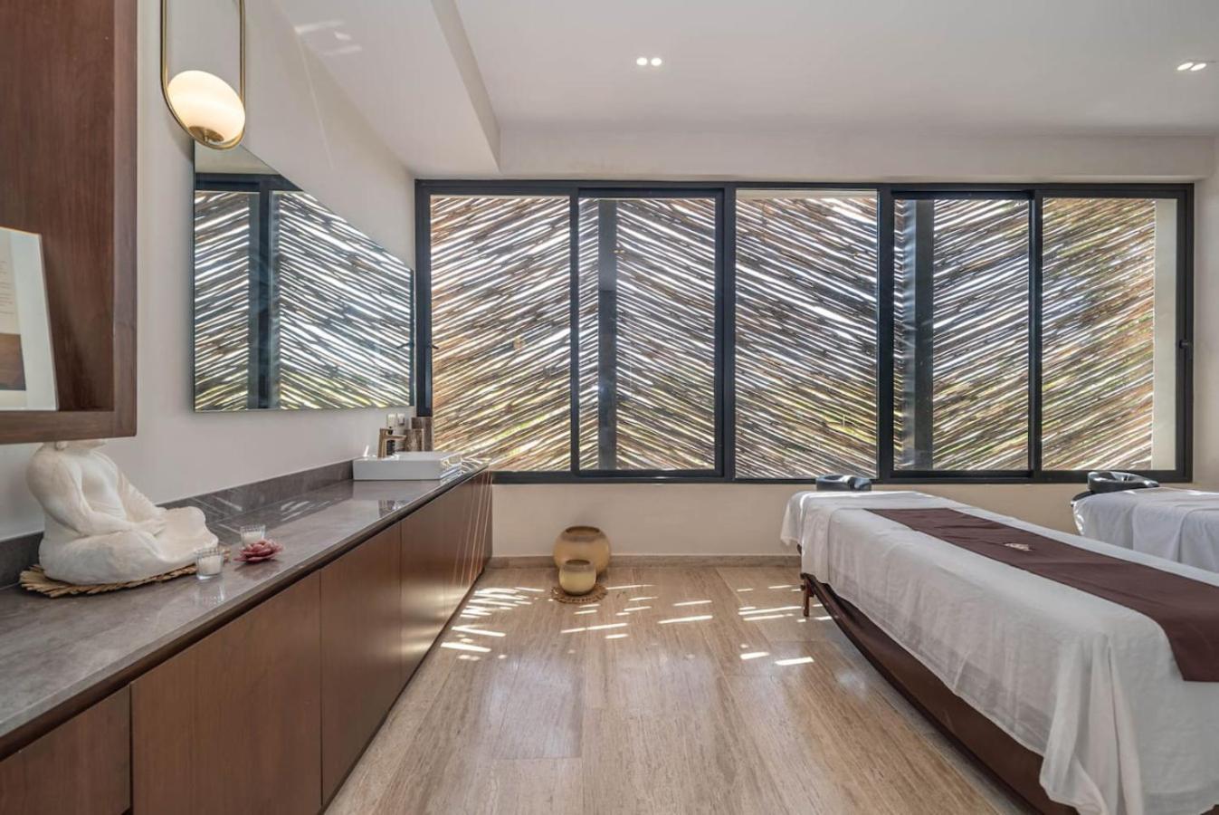 Lux 2br W Rooftop Pool And Close To Tulum